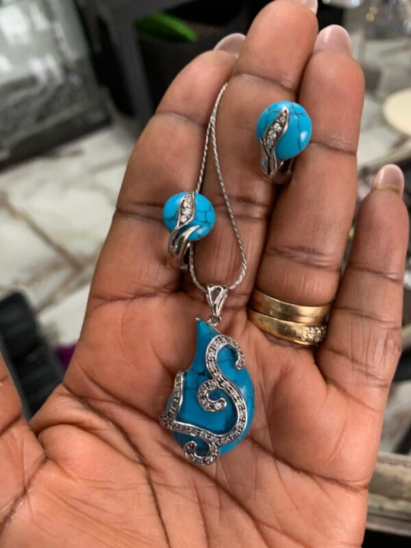 Turquoise Set